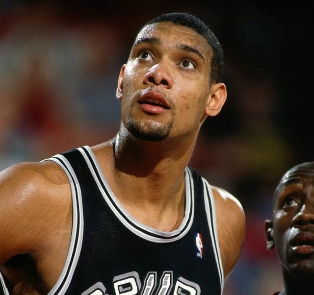 截胡北京首钢+硬抢上海队！广东男篮有望引进“加强版迪亚洛”？.