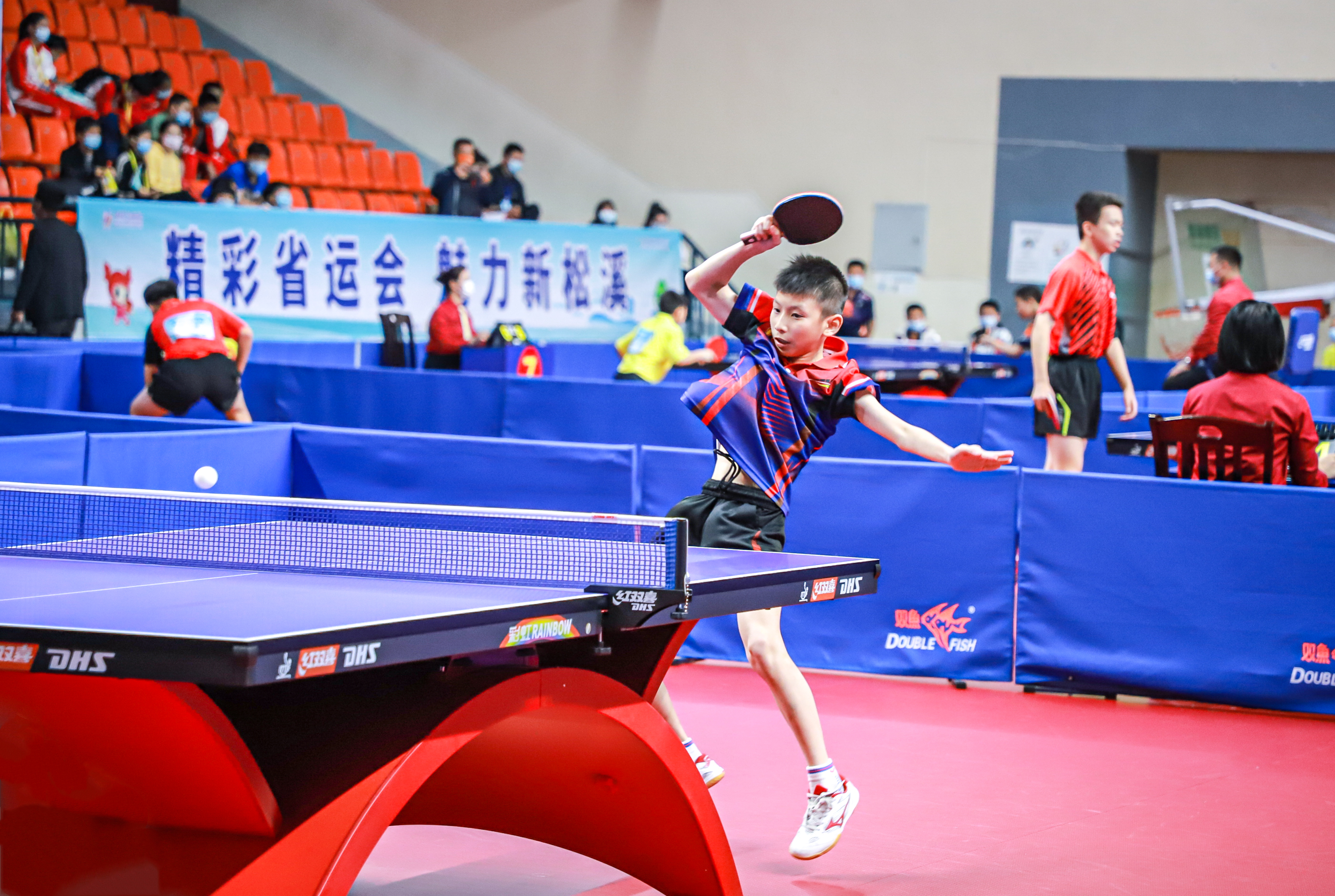 [高尔夫]蓝湾大师赛竹田丽央领先2杆 李淑瑛T9王馨迎T11.