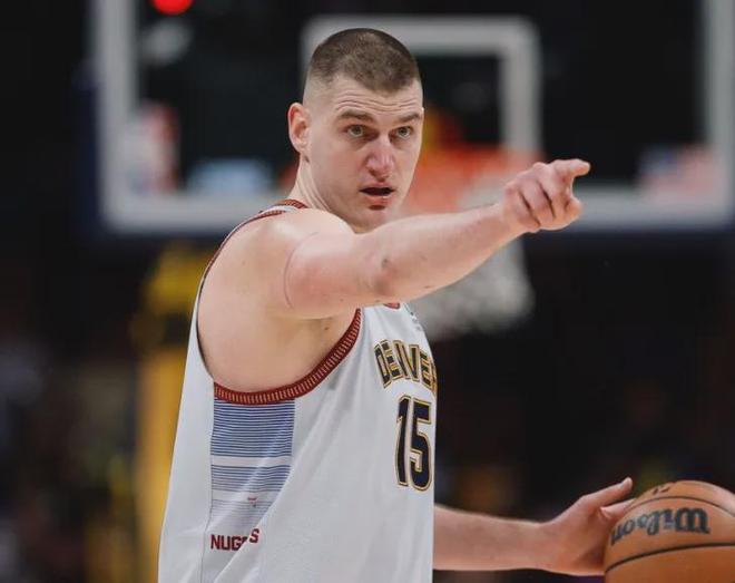 俱乐部杯-阿姆斯23分广东胜广州 王少杰10+8